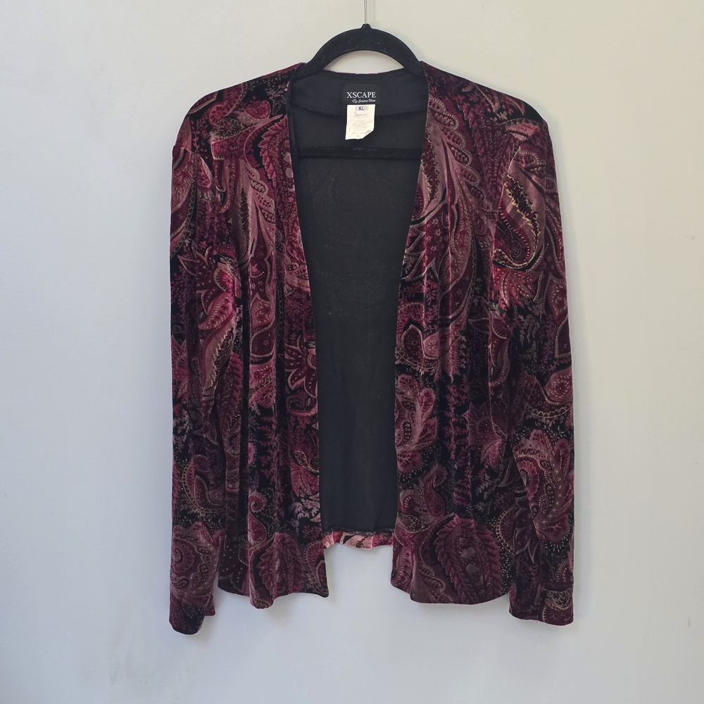Xscape Women's Paisley Velvet Cardigan - Burgundy and Black